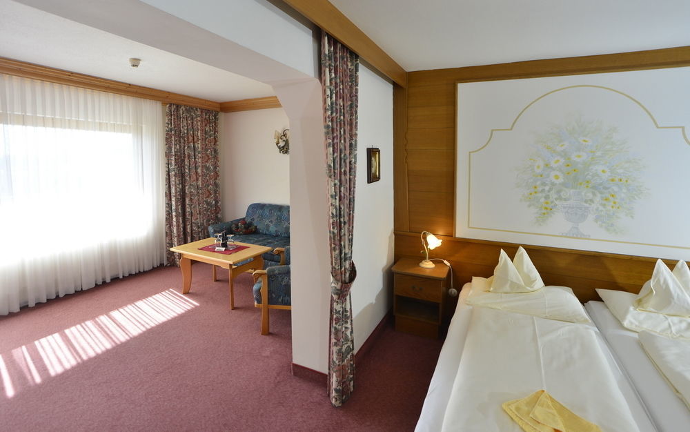 Hotel Residenz Hochland Seefeld in Tirol Exteriör bild