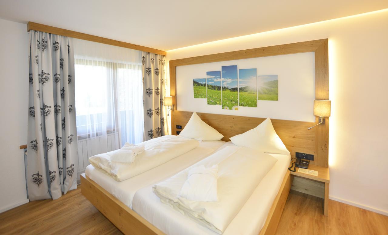 Hotel Residenz Hochland Seefeld in Tirol Rum bild