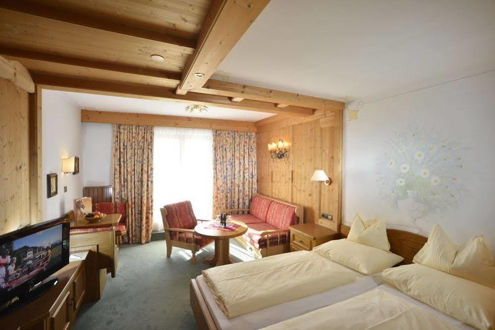Hotel Residenz Hochland Seefeld in Tirol Exteriör bild